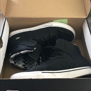 SUPRA SKATE SHOES KIDS VAIDER